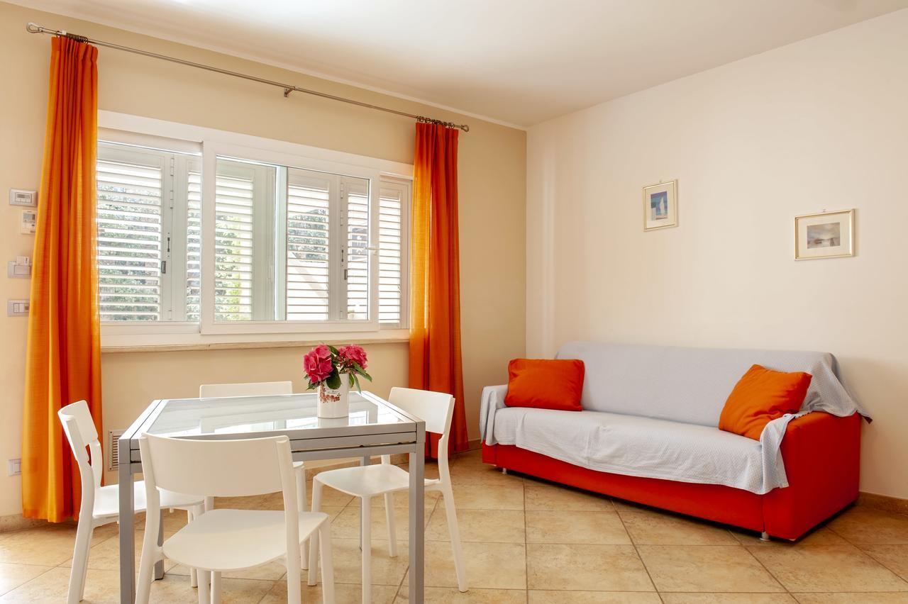 Residence Villa Lo Scoglietto San Vincenzo Dış mekan fotoğraf