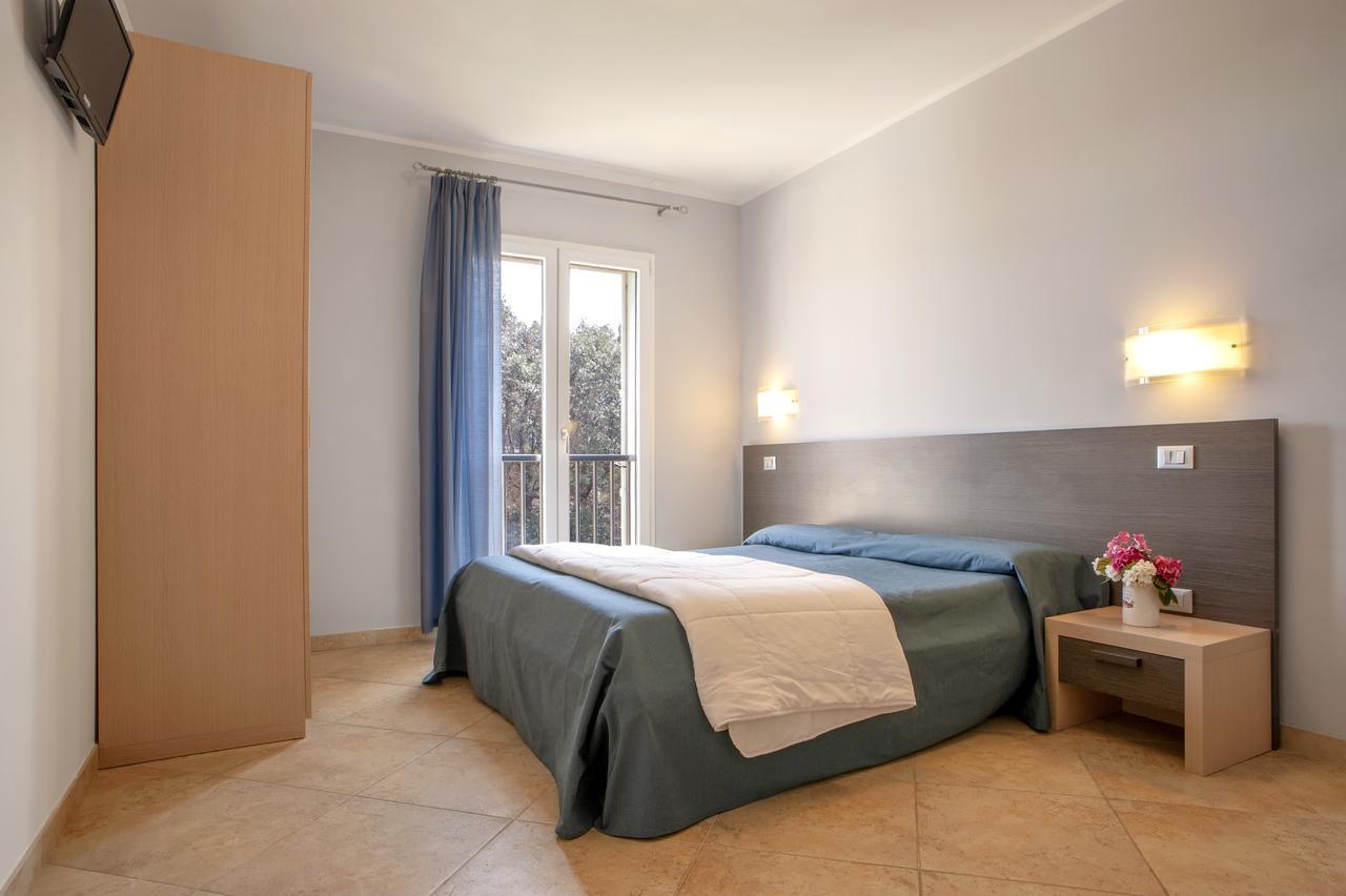 Residence Villa Lo Scoglietto San Vincenzo Dış mekan fotoğraf