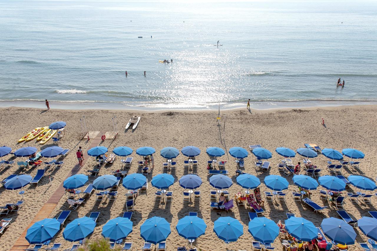 Residence Villa Lo Scoglietto San Vincenzo Dış mekan fotoğraf